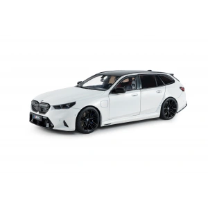 Solido S1814802 1/18 BMW M5 TOURING – Alpine White Solid – 2025
