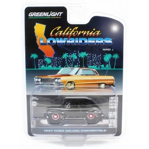 Greenlight 1/64 California Lowriders Series 5 - 1947 Ford Deluxe Convertible – Black and Red Solid Pack 63060-A