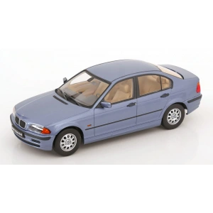 KK SCALE 1/18 BMW 3 Serie (E46) Limousine 1999 Light Blue Metallic