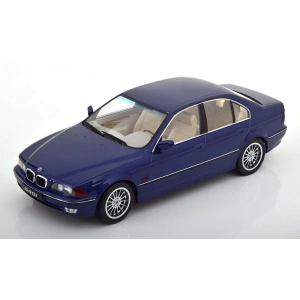 KK SCALE 1/18 BMW 540i E39 Sedan 1995 Blue Metallic