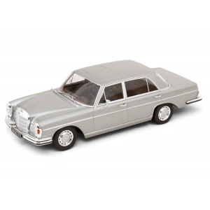 KK SCALE 181213 1/18 Mercedes-Benz 300 SEL6.3 (W109) 1967 Silver