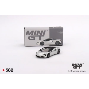 Mini GT MGT00582 1/64 McLaren Artura Ice Silver