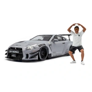 Solido S1805821 1/18 Nissan GT-R (R35) LBWK Type 2.0 Wataru Kato-San Figure