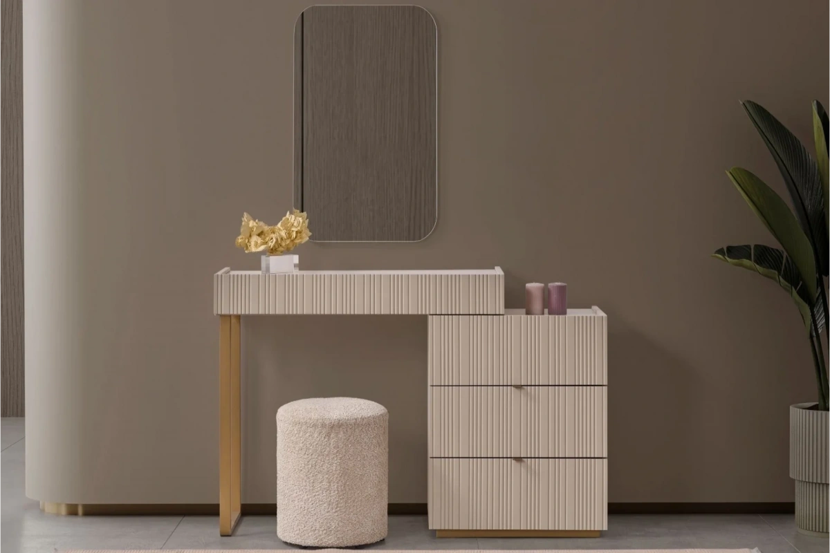 Ares Şifonyer ve Ayna