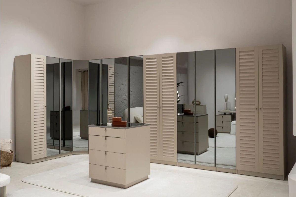 Como Giyinme Dolabı