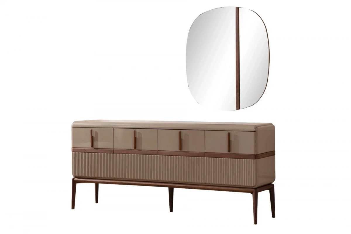 Tokyo Konsol ve Ayna