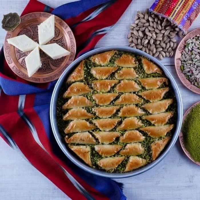 1 Tepsi 2 Kg.lık Özel Şöbiyet