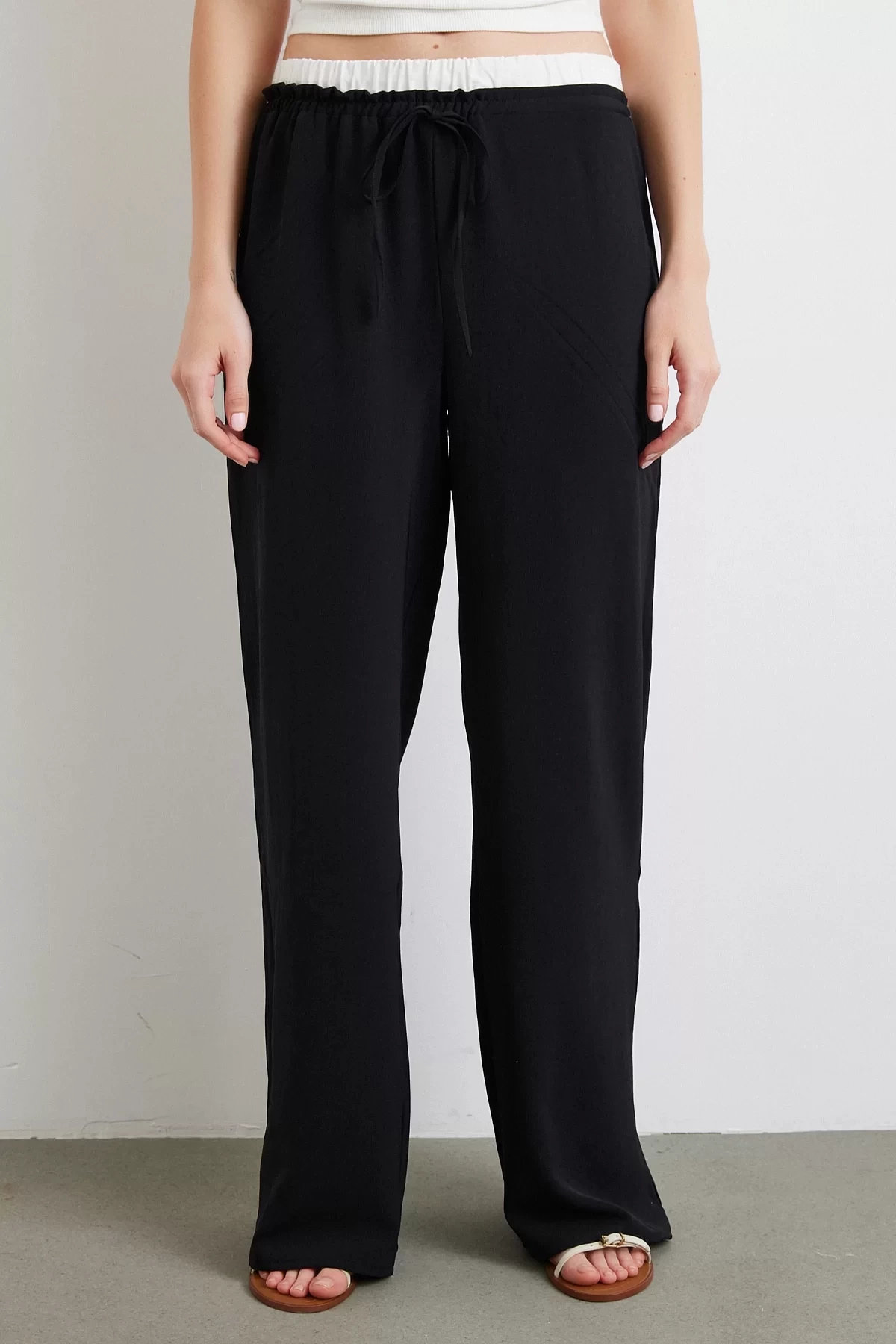 Bel Bantlı Wide Leg Pantolon