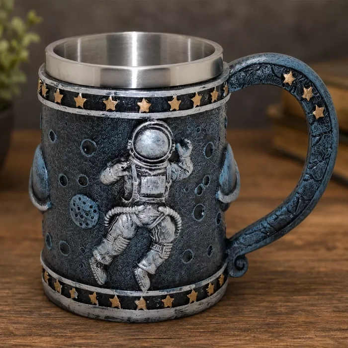 3D Astronot Tasarımlı Kupa Bardak
