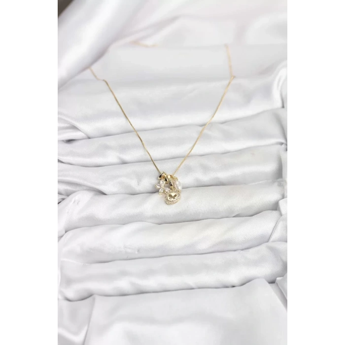 Gold Renk Pirinç Minimal Kelebek Charmlı Kadın Kolye - TJ-BKO10796