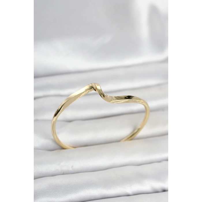 Gold Renk Pirinç Zikzak Model Kadın Bileklik