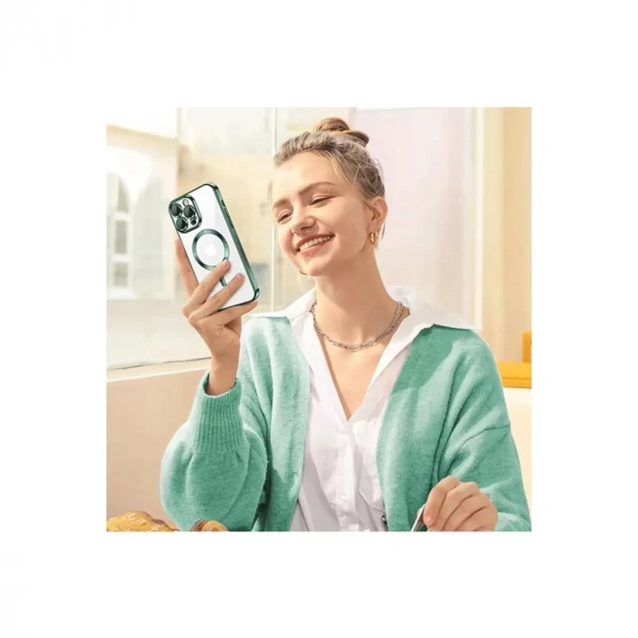 İphone 15 Pro Max Kılıf Kross Magneticsafe Kapak - Siyah