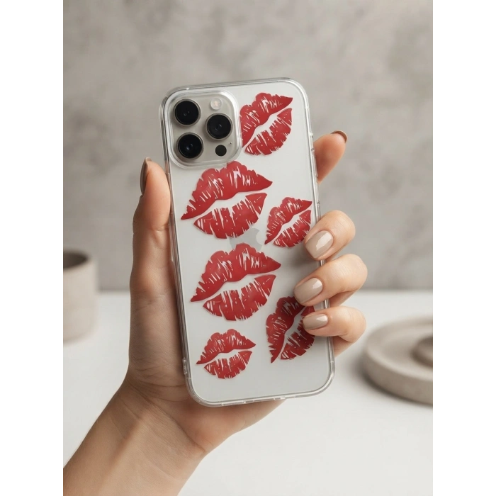 iPhone 15 Pro Max Kırmızı Dudak / Öpücük Desenli Şeffaf Telefon Kılıfı
