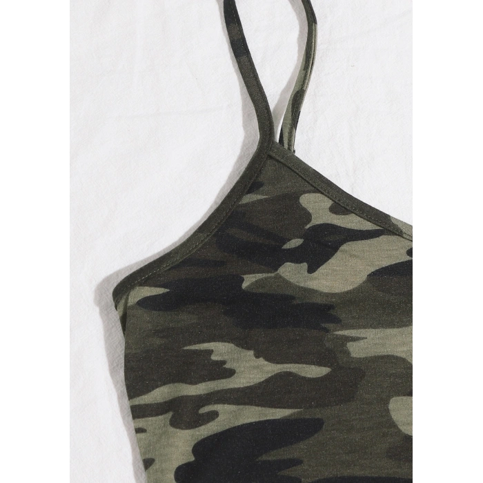 Kadın Kamuflaj Desenli Askılı Crop Top ve Şortlu Gecelik Takım H110440
