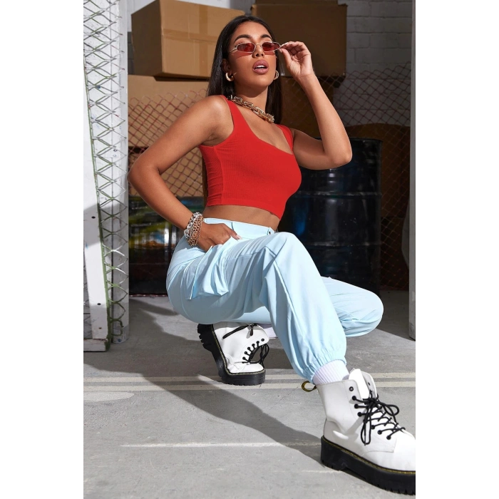 Kadın Kırmızı Kalın Askılı Crop Top Büstiyer