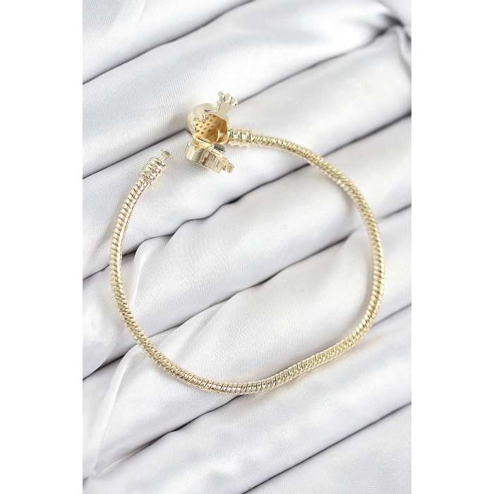Pirinç Charm Zirkon Taşlı Taç Model Gold Renk Kadın Bileklik 5886