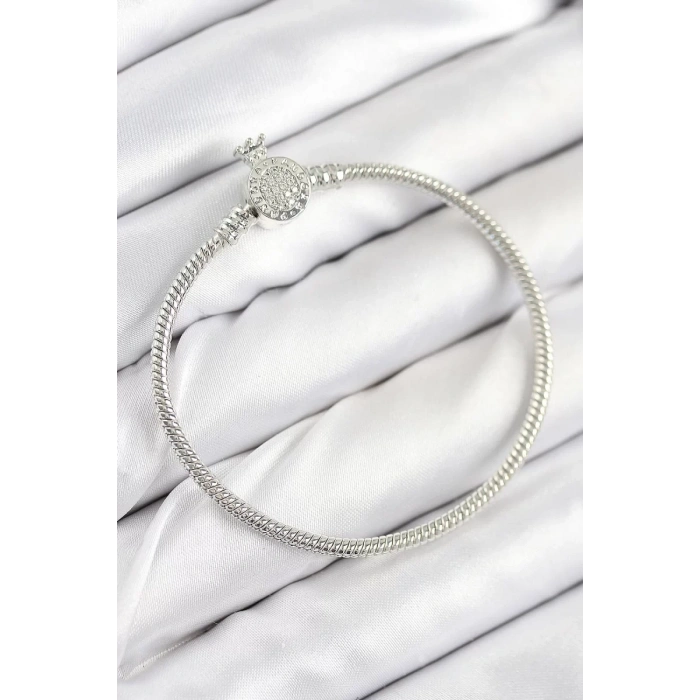 Pirinç Charm Zirkon Taşlı Taç Model Gümüş Renk Kadın Bileklik - TJ-BB7802