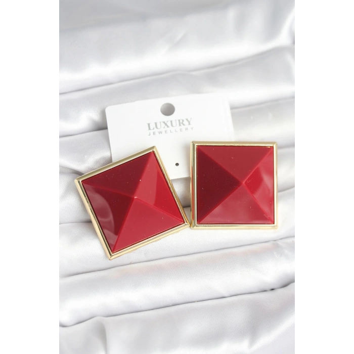 Pirinç Gold Renk Bordo Piramit Model Kadın Küpe 5886