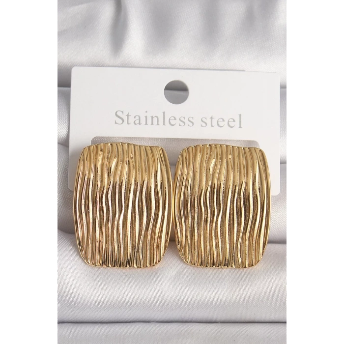 Pirinç Gold Renk İşlemeli Kare Plaka Model Kadın Küpe - TJ-BKP10145