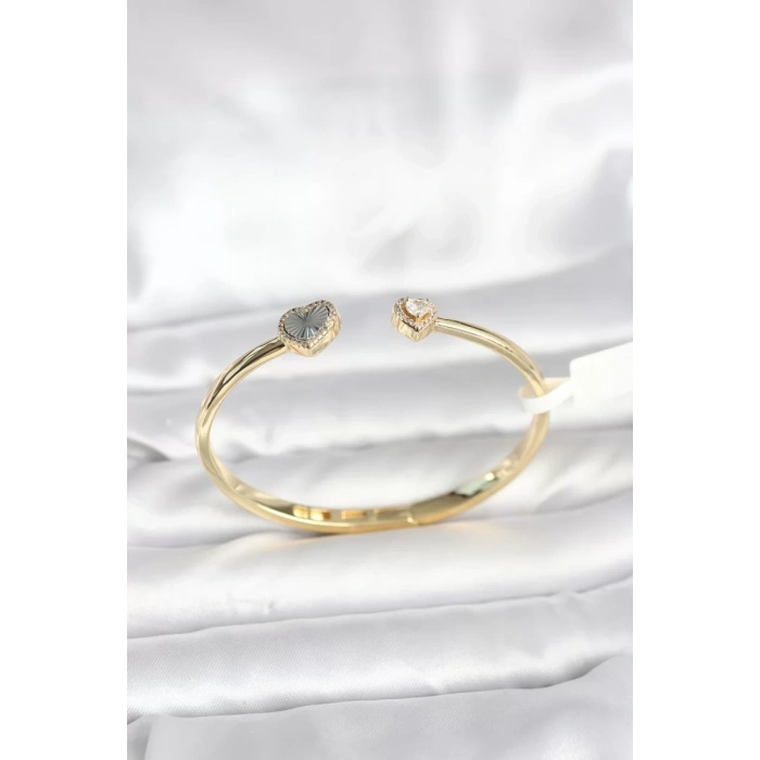 Pirinç Gold Renk Kalpli Model Kadın Kelepçe Bileklik - TJ-BB8089