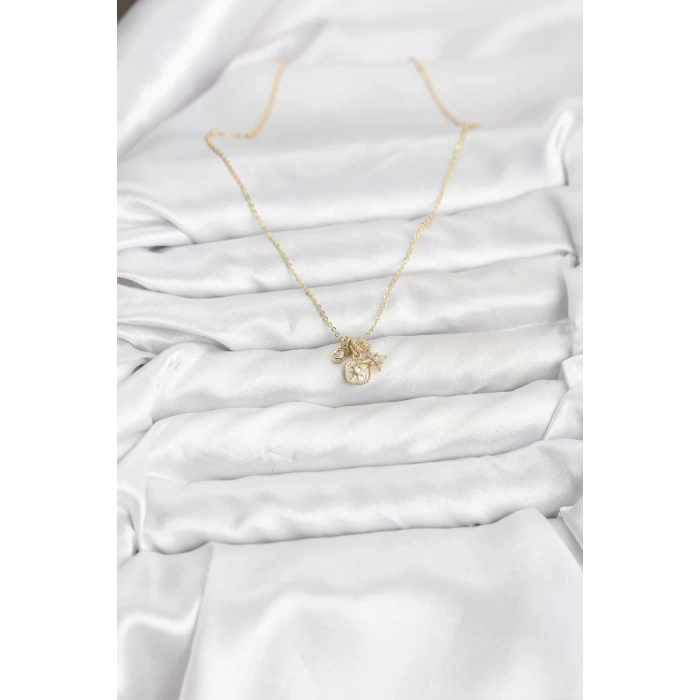 Pirinç Gold Renk Minimal Charmlı Kadın Kolye - TJ-BKO10803