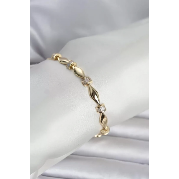 Pirinç Gold Renk Sütun Model Kadın Bileklik - TJ-BB8404