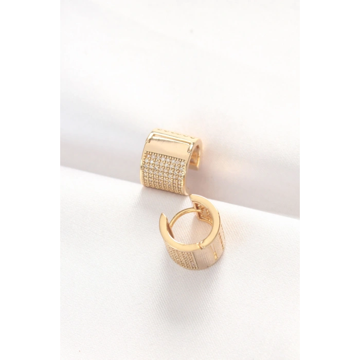 Pirinç Gold Renk Taşlı Minimal Küpe 5886