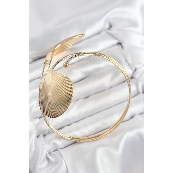 Pirinç İstiridye Model Gold Renk Kadın Pazu Bileklik - TJ-BB7798