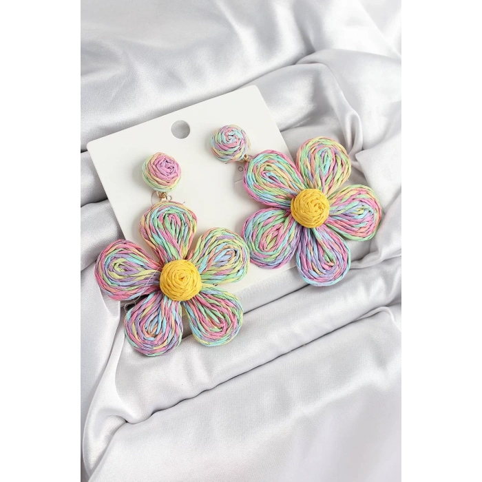 Pirinç Rainbow Papatya Model Gold Renk Kadın Hasır Küpe - TJ-BKP10895