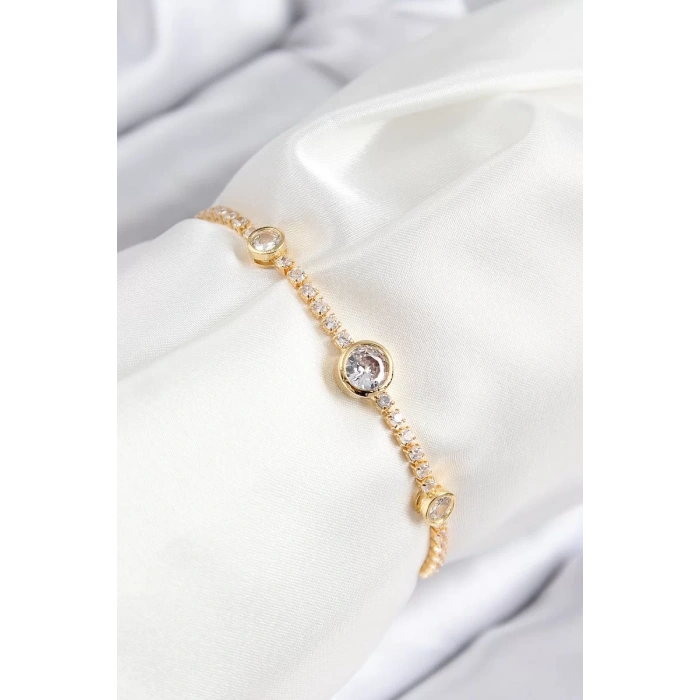 Pirinç Zirkon Taşlı Daire Model Gold Renk Asansörlü Kadın Bileklik - TJ-BB7733