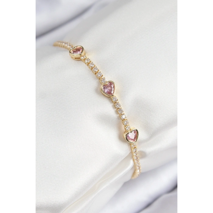 Pirinç Zirkon Taşlı Pembe Kalp Model Gold Renk Kadın Bileklik 5886