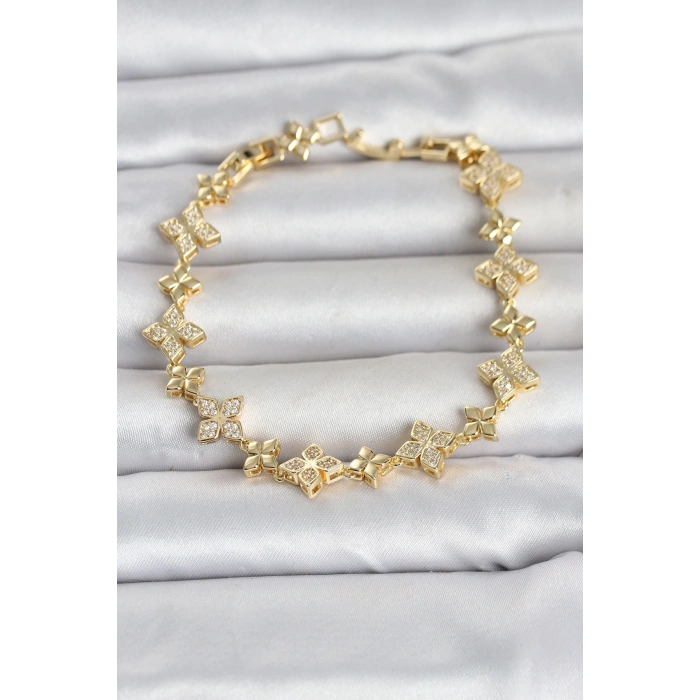 Pirinç Zirkon Taşlı Yonca Model Gold Renk Kadın Bileklik 5886