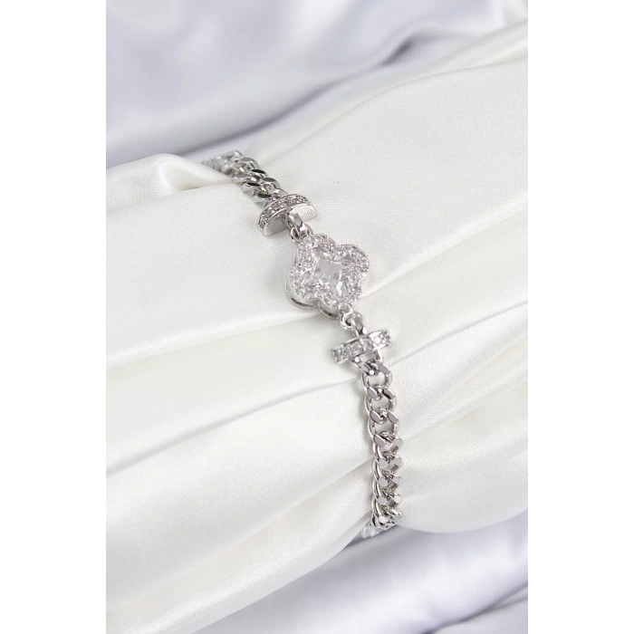 Pirinç Zirkon Taşlı Yonca Model Gümüş Renk Kadın Bileklik - TJ-BB7538