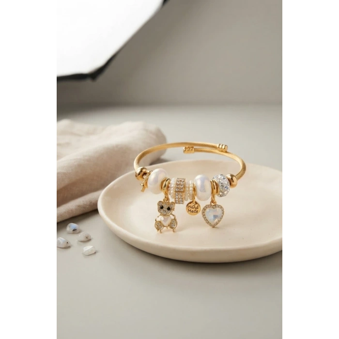 Tedy Bear Model Gold Renk Beyaz Charmlı Bileklik TJ-BB8661