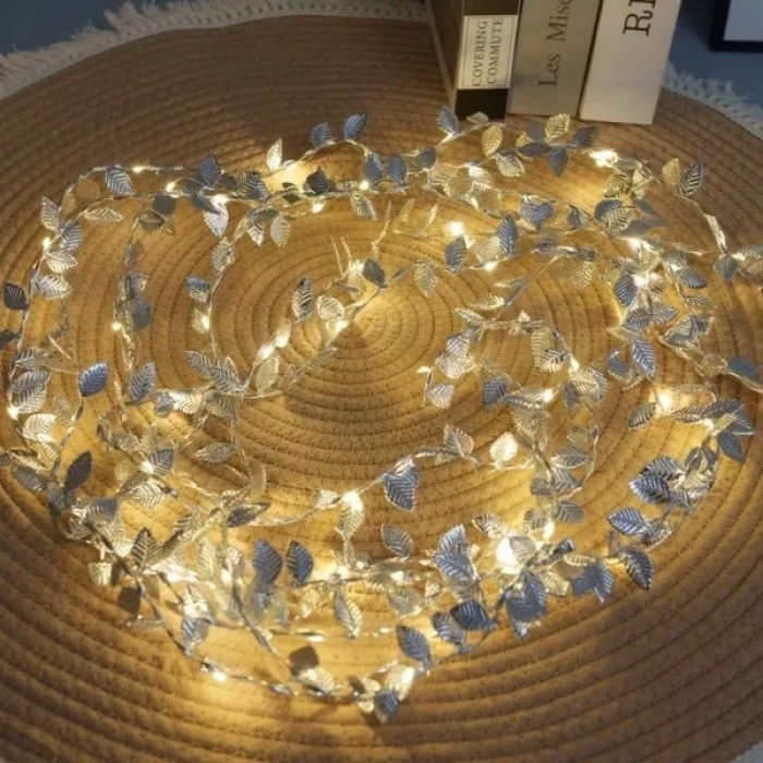 USLUCAN ALIŞVERİŞ 3 Metre Yaldızlı Gümüş LED Işık