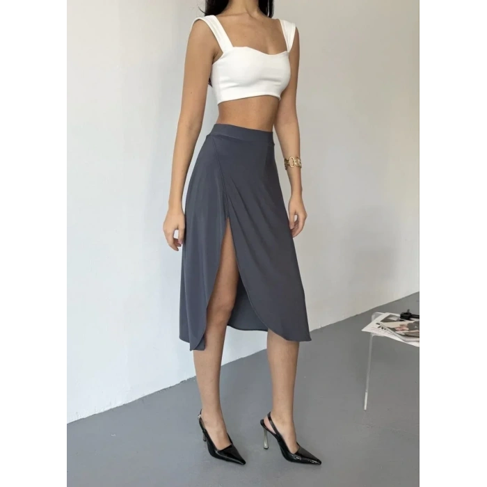 USLUCAN ALIŞVERİŞ Cepli Şortlu Yırtmaçlı Etek - Siyah