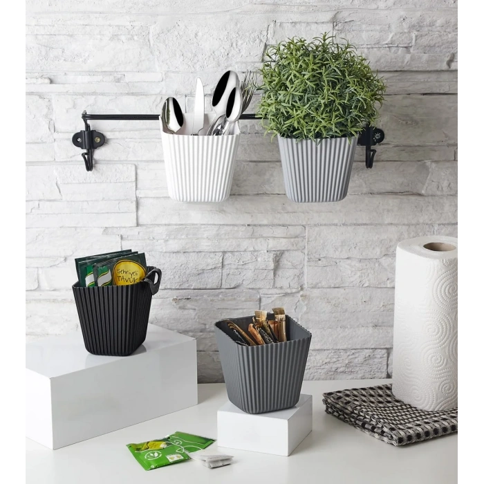 USLUCAN ALIŞVERİŞ Duvara Asılan Çok Amaçlı Organizer - 2'li Saksı Set