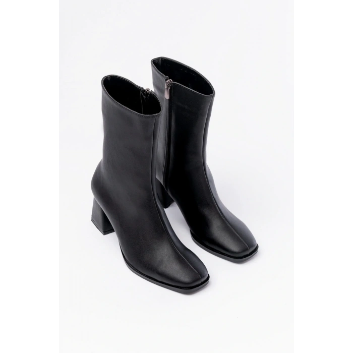 USLUCAN ALIŞVERİŞ MSK-032 Siyah Topuklu Fermuarlı Kadın Bot