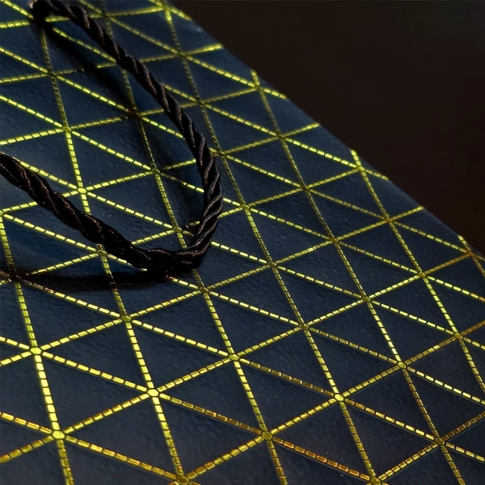 USLUCAN ALIŞVERİŞ Siyah Geometrik Desenli Mini Boy Karton Hediye Çantası