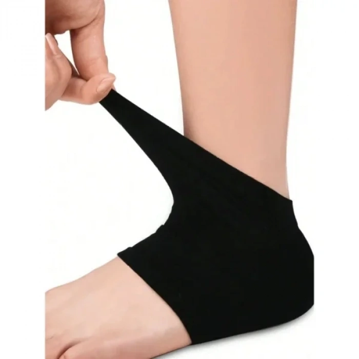 USLUCAN ALIŞVERİŞ Siyah Silikon Topuk Nemlendirici Çorap