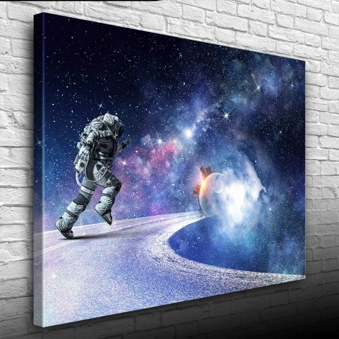USLUCAN ALIŞVERİŞ Yolda Koşan Astronot, Uzay Temalı Kanvas Tablo 50 x 70