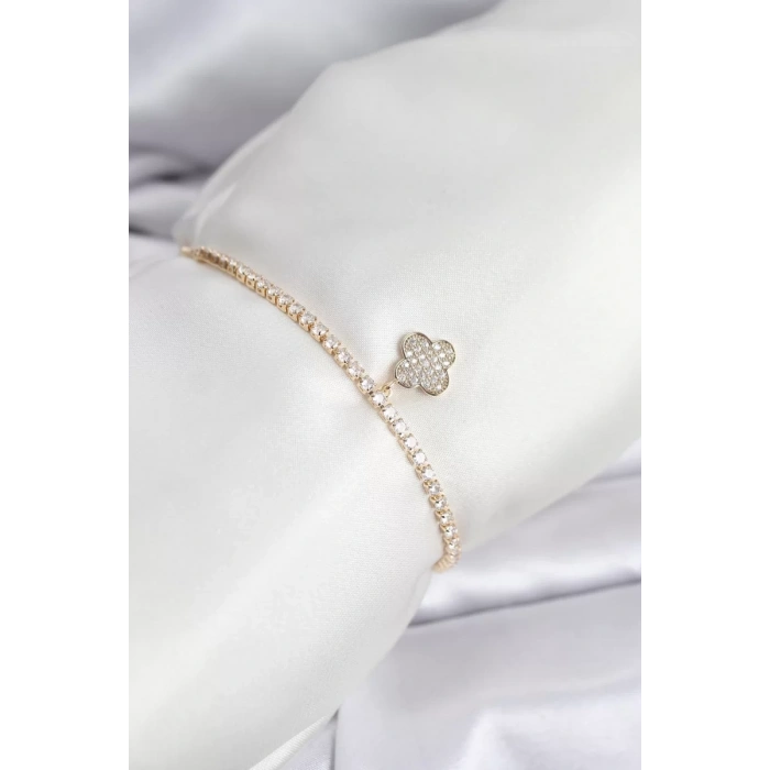 Yonca Model Zirkon Taşlı Gold Renk Asansörlü Su Yolu Bileklik - TJ-BB8244