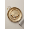 Beyaz Charmlı Model Kadın Bileklik TJ-BB8713