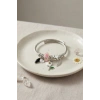 Beyaz Çiçek Charmlı Bileklik TJ-BB8811
