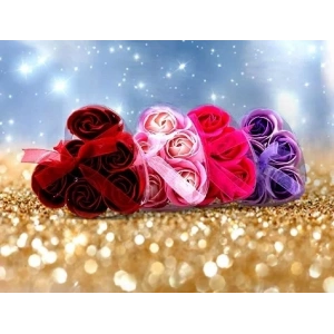 USLUCAN ALIŞVERİŞ Kalp Kutulu Gül Şeklinde Sabun