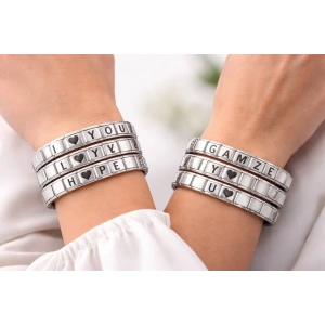 USLUCAN ALIŞVERİŞ Kişiselleştirilebilir Çelik Bileklik – Harfli Charm Modüllü Paslanmaz Çelik Bileklik – İsim Yazılı Özel Tasarım