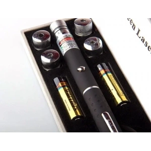 USLUCAN ALIŞVERİŞ Yeşil Lazer Pointer 50 mW 15 Km Etkili (5 Başlıklı)