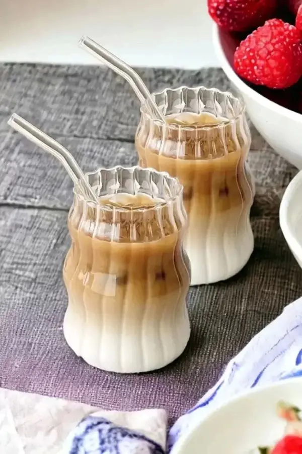 6lı Pipetli Sukabağı Şekli Latte Bardak Seti Iskandinav Tarz Cam Bardak