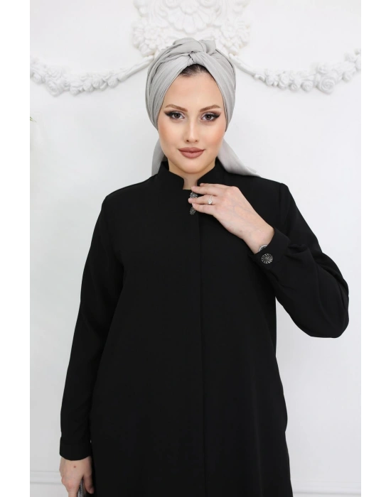 Zehra Feracce
