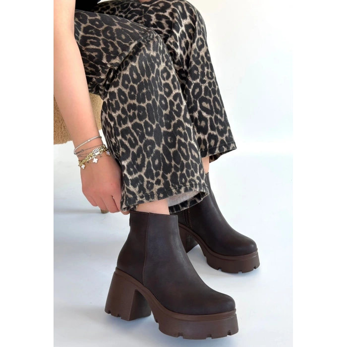 Belay Acı Kahve Nubuk Topuklu Bot